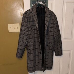 Old Navy Men's Black and White Plaid Trench Coat